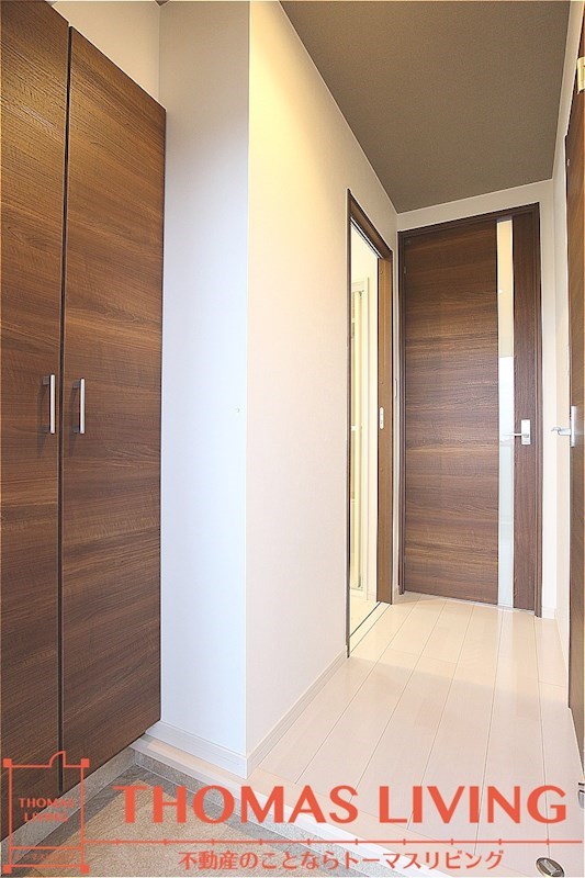 THE SQUARE Club Residence 玄関
