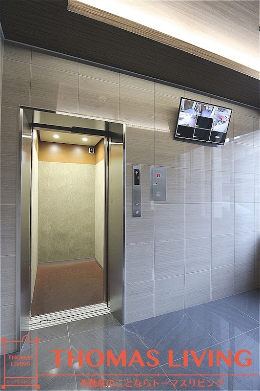 THE SQUARE Club Residence エレベーターロビー