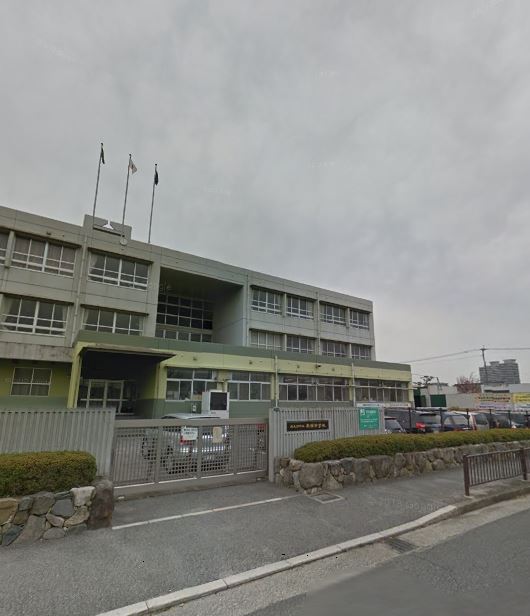D-ROOM沢見 北九州市立飛幡中学校
