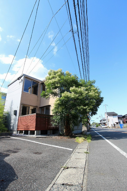アコールHATA オール電化、人気デザイナーメゾネットです。