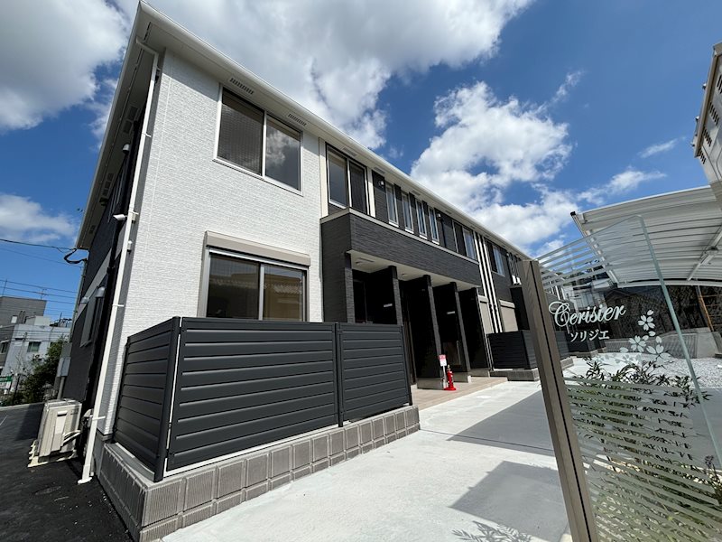 福岡市東区引き取り希望、近隣配送可 20インチ シルバー/ブラック 福岡