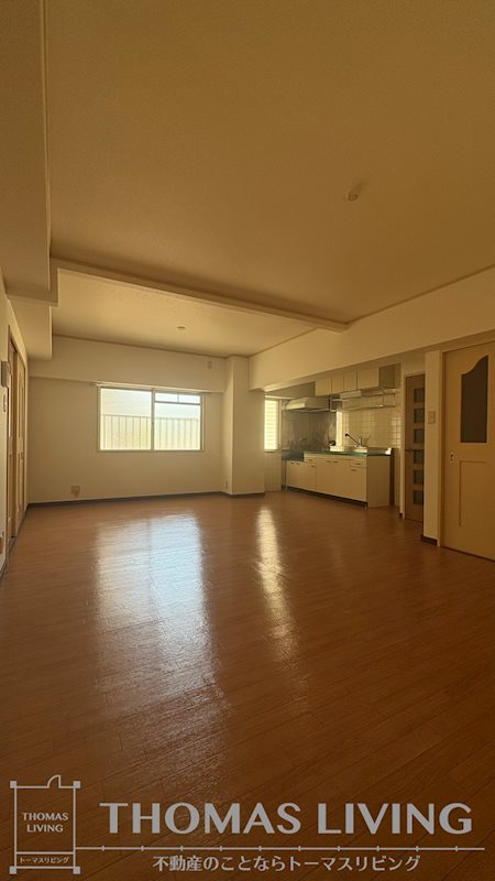 KNビル古船場 リビング
