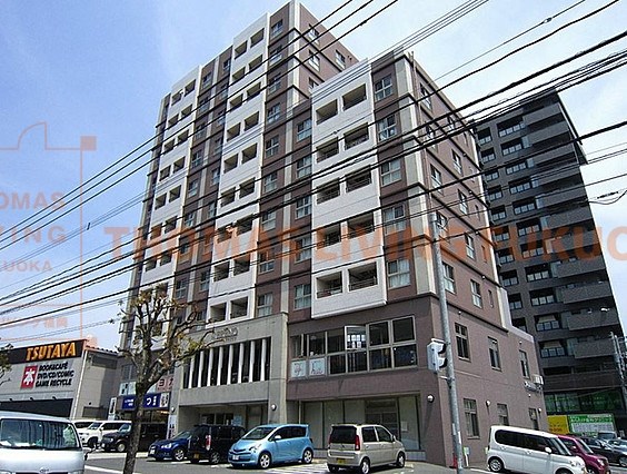 学園通り沿いの物件です。