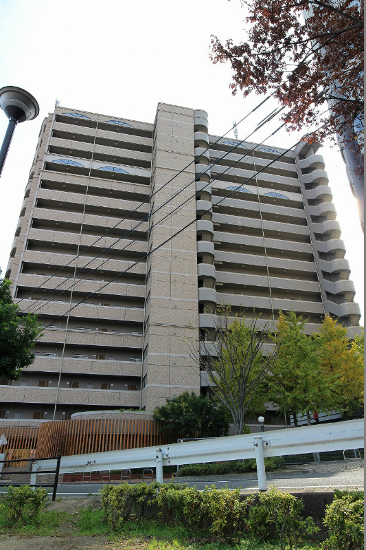 リード大手町 外観