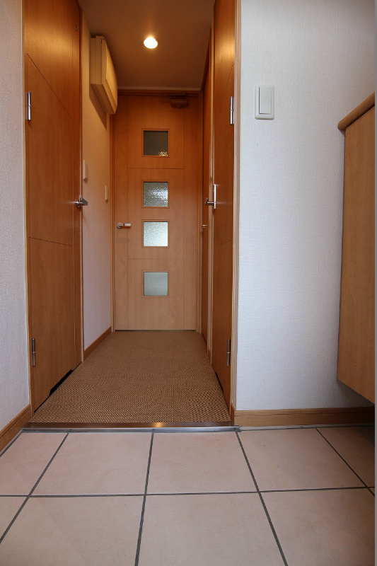 リード大手町 玄関