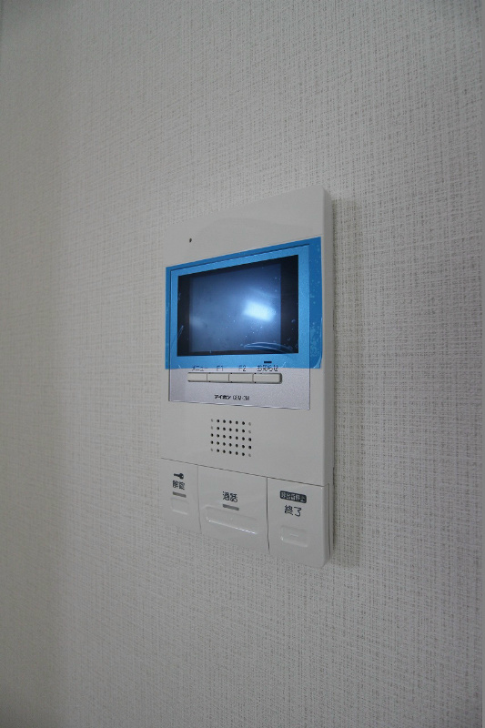 A＆E Glanz 安心安全のモニター付インターフォン。