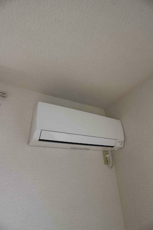 グリーンビレッジ湯川ⅡA棟 エアコン1台ついてます！
