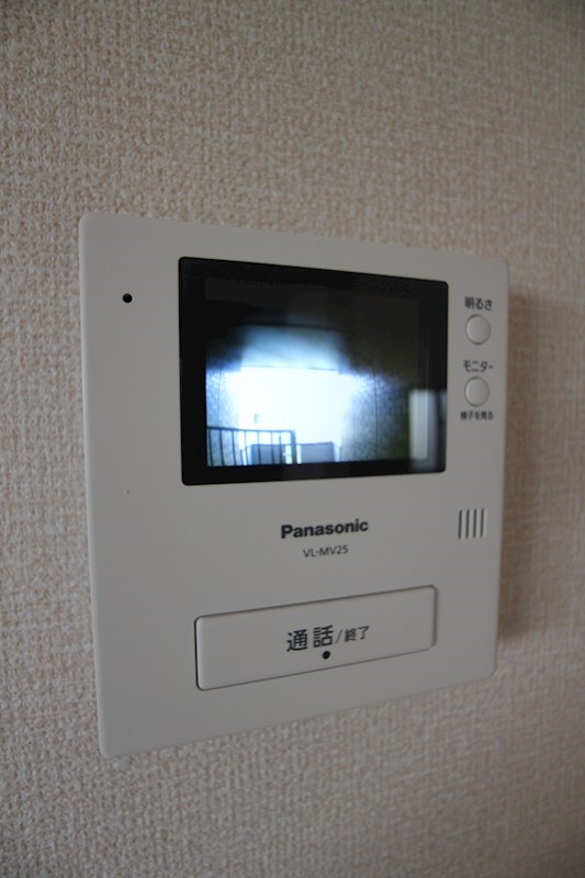 グリーンヒル　A棟 相手の顔が見れるので安心です