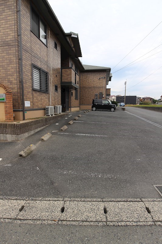 グリーンヒル　A棟 駐車場あります