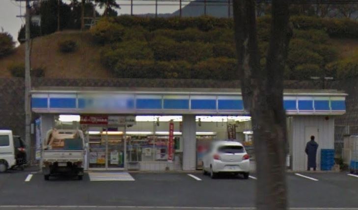 ヴィラージュD ﾛｰｿﾝ 小倉葛原東店