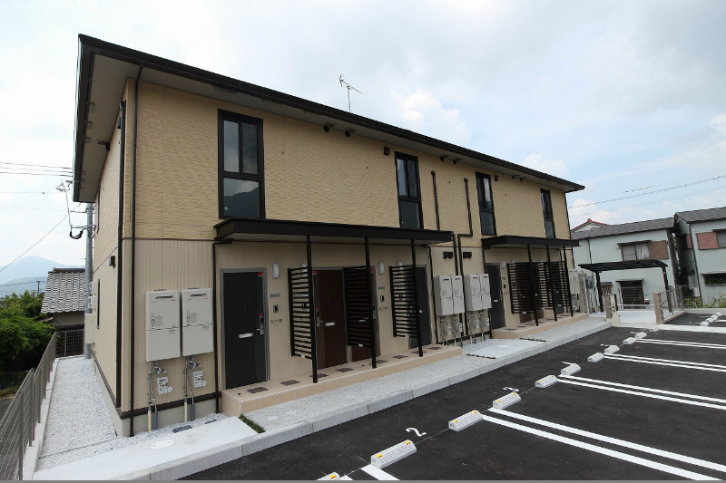 グランツ葛原 テレビCMでお馴染みのD-Roomです。