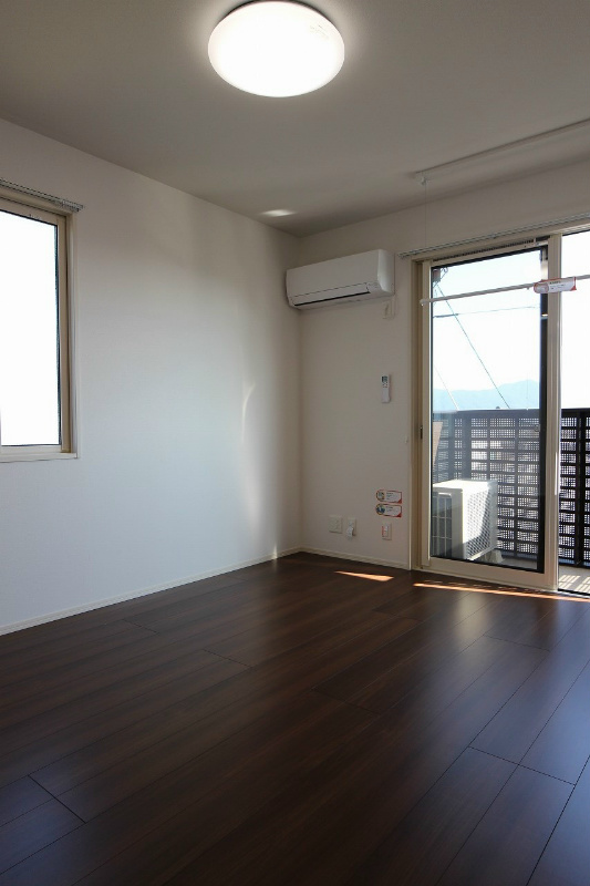 グランツ葛原 【参照】冷暖房も標準設置されています。