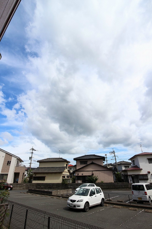 エトワール・HANDA壱番館 ※別号室の写真になります。日当たりも良好です。