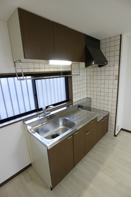 エトワール・HANDA壱番館 ※別号室の写真になります。広く使いやすいキッチンです。