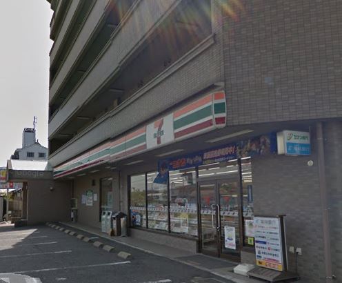 コンフォートスクエア安部山  ｾﾌﾞﾝｲﾚﾌﾞﾝ 北九州総合病院前店