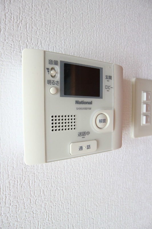 コンフォートスクエア安部山  オートロック完備です