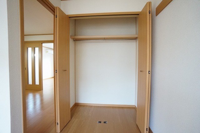 グレース　Senn 収納