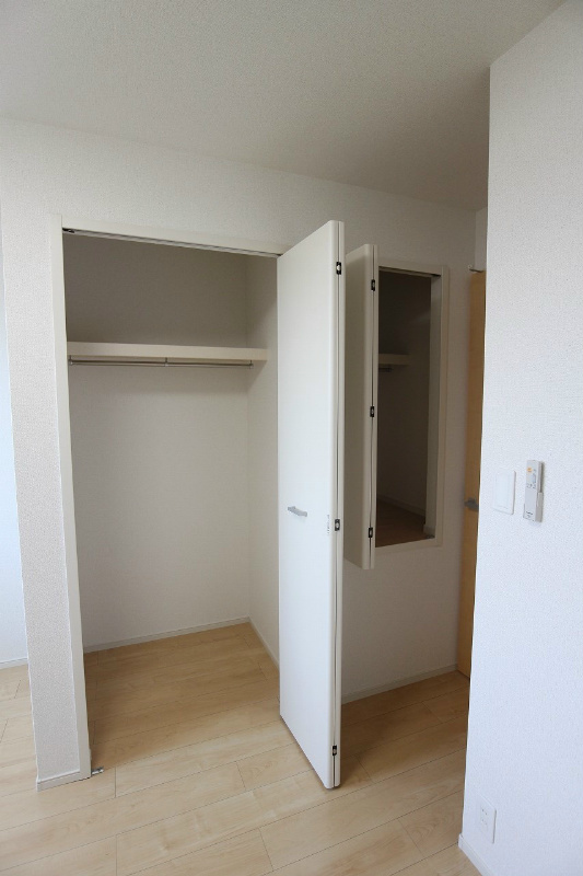 ウエストヒルズⅤ 収納
