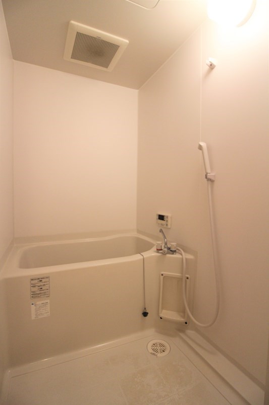ミラドール F  ※別号室の写真です。　風呂・トイレはもちろん別です！