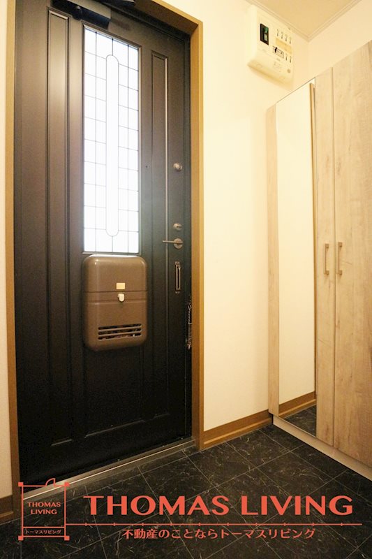セジュールやつえ A棟 大容量のシューズボックス付です。