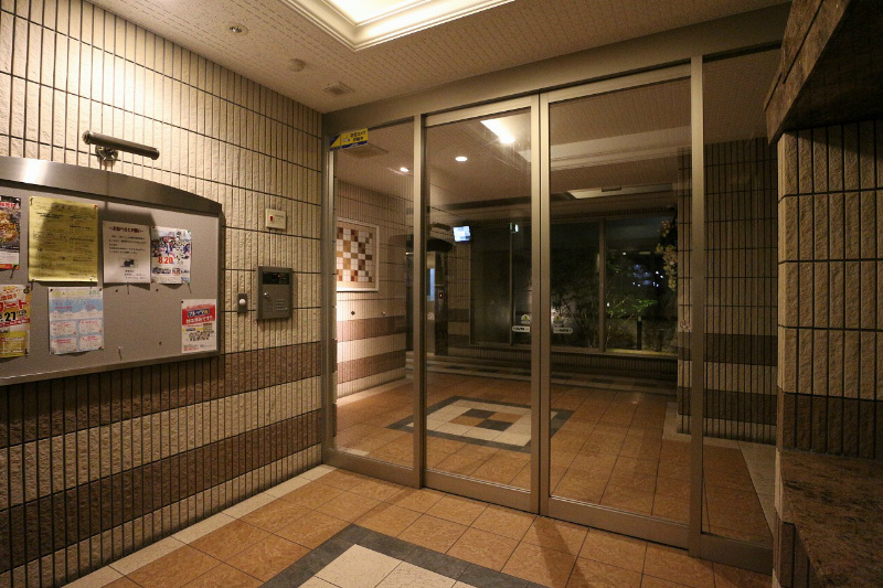 アイランドコート別院 安心・安全のオートロックです。