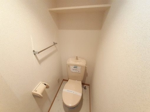エス・テイト外園 ※別号室の写真です。