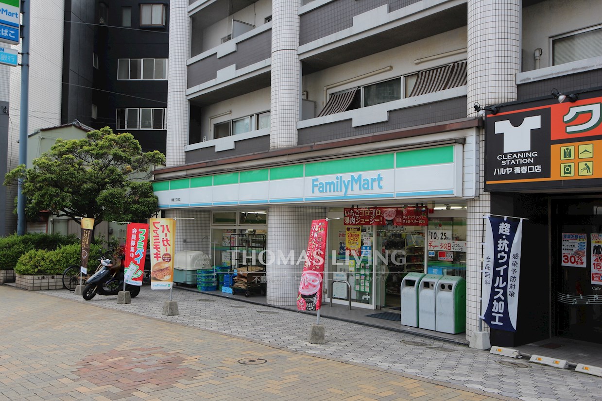 エルザビル馬借47 ファミリーマート馬借3丁目店