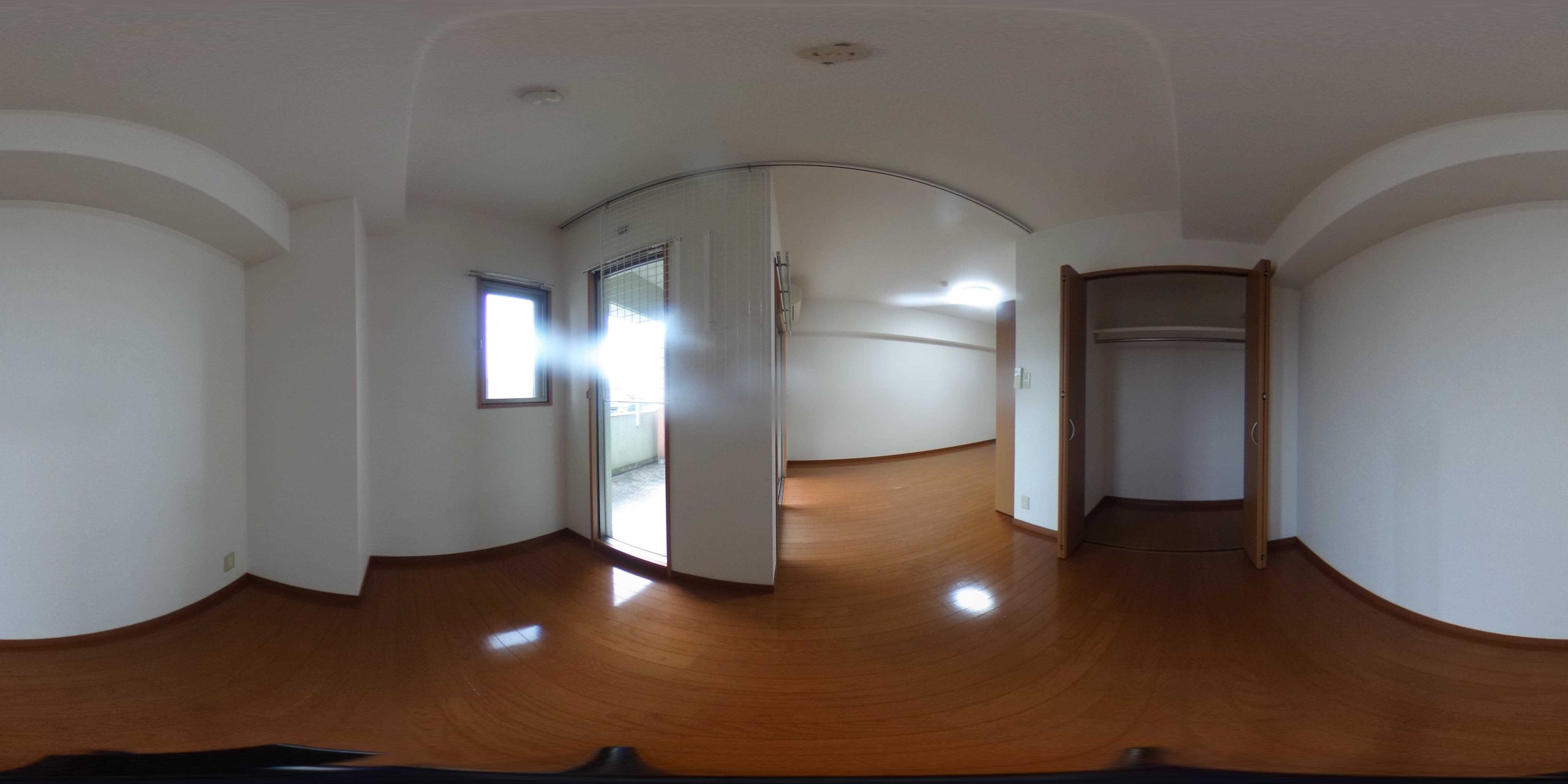 ベッドルーム