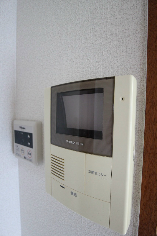 シャトーK葛原 安心のモニター付インターホンが付いてます♪