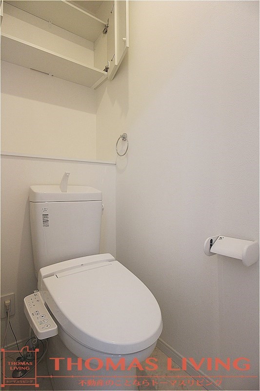 ディオーネ 広々としたトイレになっております。