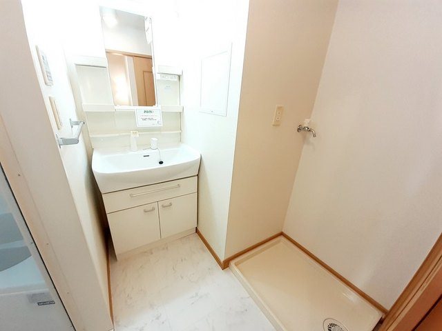 プリムローズ徳力新町　Ａ棟 洗面所