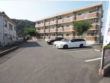 サニーヴィラ 駐車場