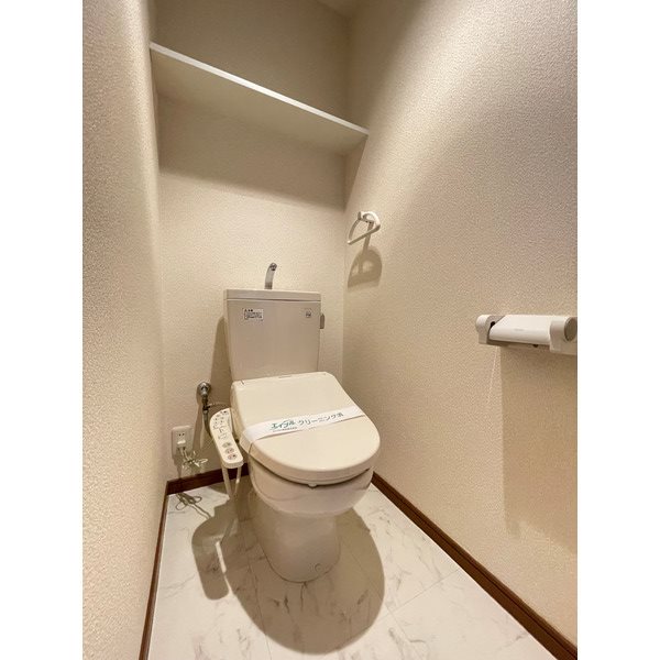 サンクス光 ※別部屋の写真になります。