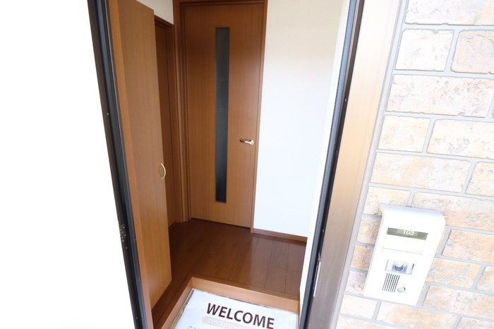 アルタヴィラ 玄関