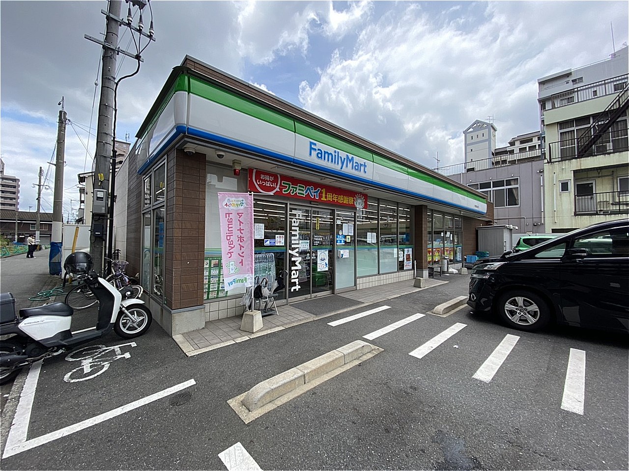 ヴィラコート戸畑元宮 ﾌｧﾐﾘｰﾏｰﾄ 戸畑明治町店