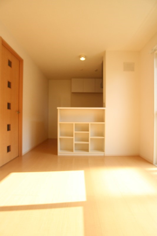 サンクラーズメゾン　A棟  ※別号室の部屋になります。