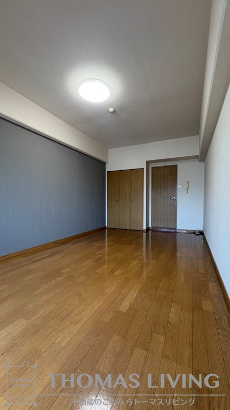 アヴィニール竪町 リビング