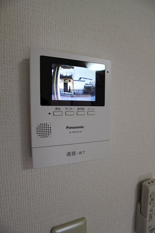 アムールコスモス  顔が見えて安心ですね