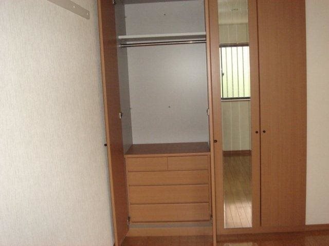 グランツ ※写真はサンプルです。鏡あり