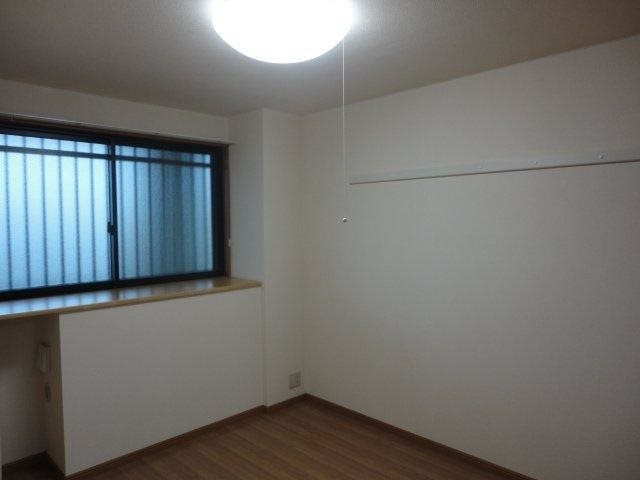 グランツ ※写真はサンプルです。窓付き