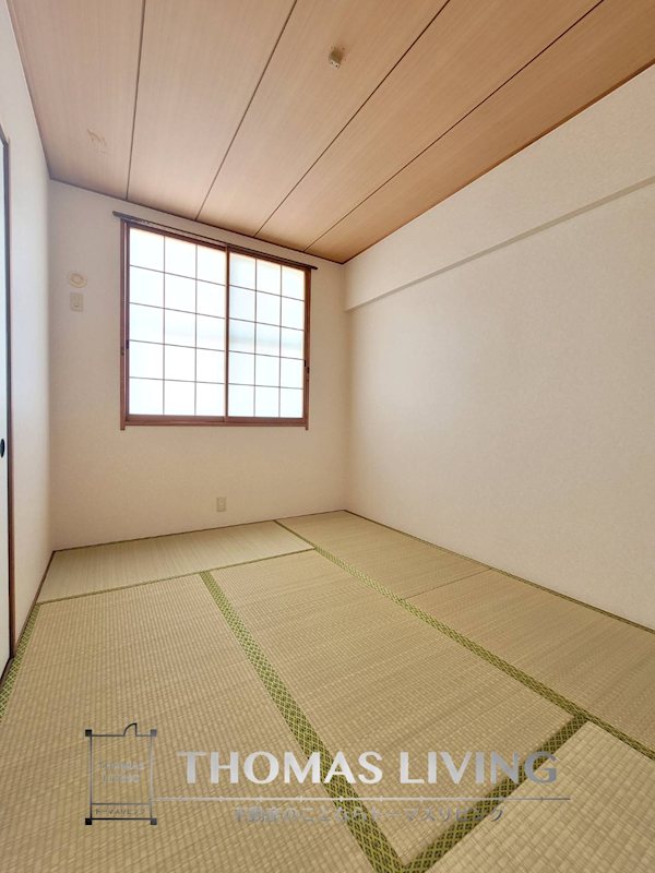 アメニス桜山寺E棟 和室