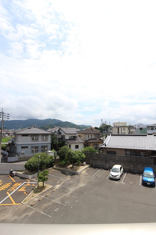 エクセレントリッチ伊崎 3階からの眺めです。