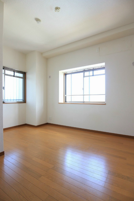 エクセレントリッチ伊崎 他の部屋の写真です。