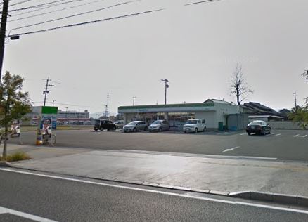 シャーメゾン・ヴァン　Ｂ棟 ﾌｧﾐﾘｰﾏｰﾄ 行橋安川通り店