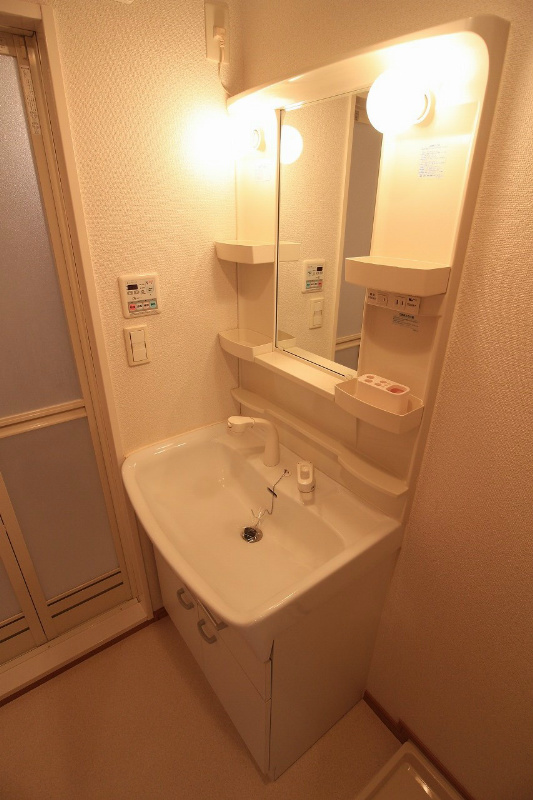 ソレイユ元町 Ａ棟 ※別部屋の写真です。