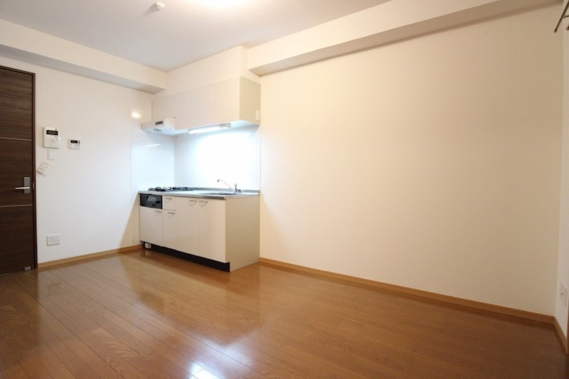 福岡県北九州市戸畑区新池１丁目 一つに繋げて広いお部屋としても利用可能です。