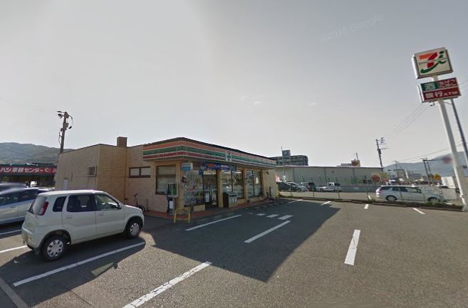 セジュールＫ　A棟 ｾﾌﾞﾝｲﾚﾌﾞﾝ 小倉くさみ店