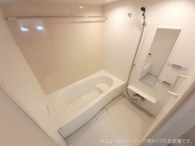 アネーロ　Ⅱ ※同タイプのお部屋の写真になります。