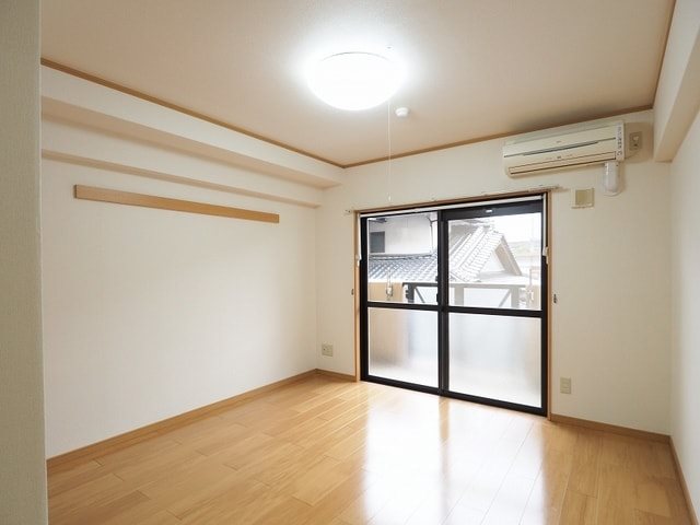 エス・テイト守恒 ※別号室の写真です。