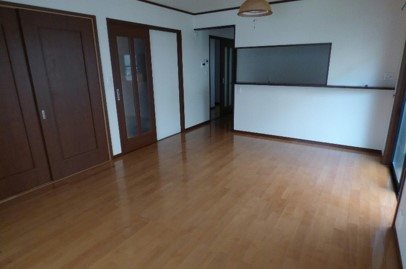 沢見1丁目戸建 リビング